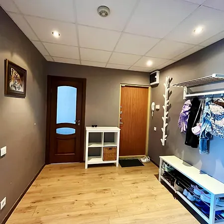 Apartment Aurora Close To The City Centre And The Sea